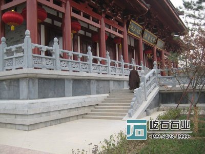 寺院青石栏杆
